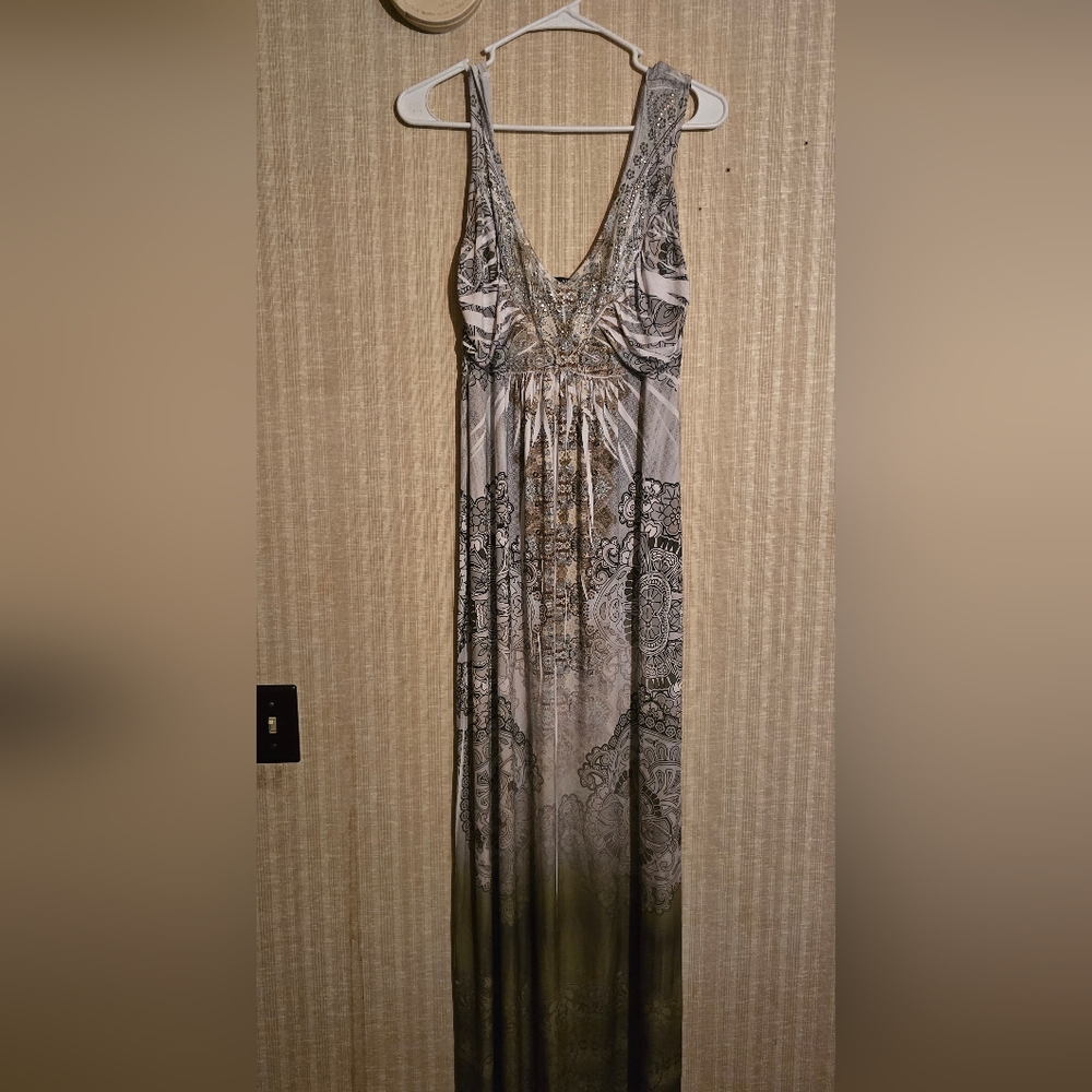 Elegant Patterned Maxi Dress